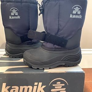 Kamik boys snow boots
